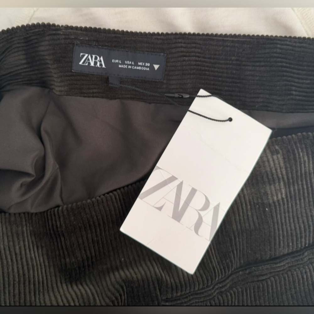 Zara NWT Dark Green Corduroy Mini Skirt Size L Lined Side Zip Fal - Picture 9 of 10